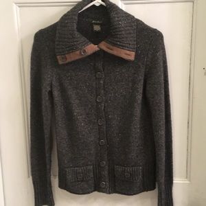 Eddie Bauer charcoal grey wool sweater